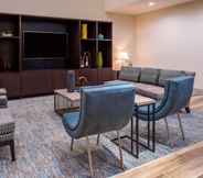 Common Space 6 Holiday Inn & Suites DALLAS-ADDISON, an IHG Hotel