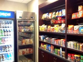 Sảnh chờ 4 Holiday Inn Express & Suites UTICA by IHG, an IHG Hotel