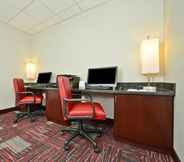 Functional Hall 2 Holiday Inn Express & Suites UTICA, an IHG Hotel