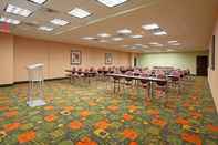 Functional Hall Holiday Inn Express & Suites CLEMSON - UNIV AREA, an IHG Hotel