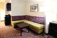 Common Space Holiday Inn Express & Suites CLEMSON - UNIV AREA, an IHG Hotel