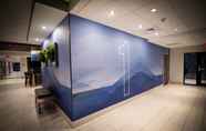 Lobi 4 Holiday Inn Express & Suites BOSTON SOUTH - RANDOLPH, an IHG Hotel