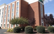 Luar Bangunan 6 Holiday Inn Express FREDERICKSBURG SOUTHPOINT, an IHG Hotel