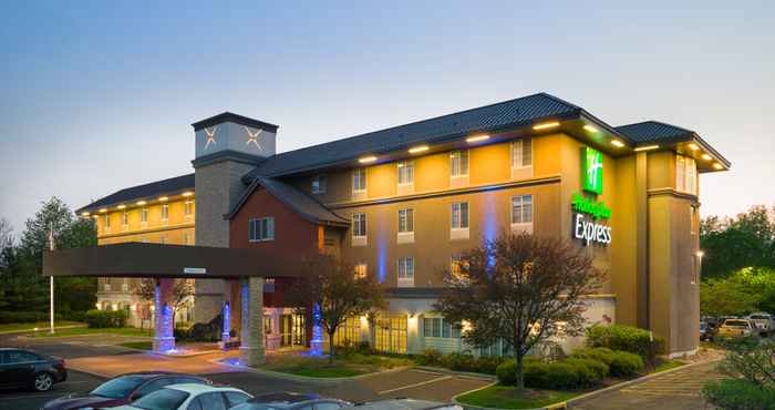 Bangunan Holiday Inn Express PHILADELPHIA NE - LANGHORNE, an IHG Hotel