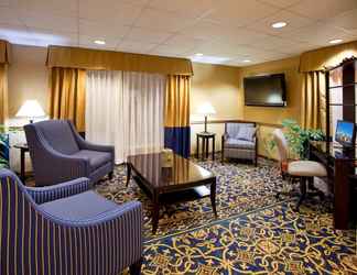 Lobby 2 Holiday Inn Express & Suites SUNBURY-COLUMBUS AREA, an IHG Hotel