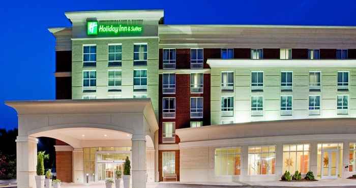 Bangunan Holiday Inn & Suites WILLIAMSBURG-HISTORIC GATEWAY, an IHG Hotel