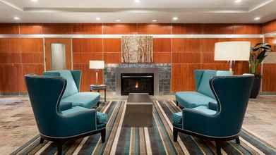 Sảnh chờ 4 Holiday Inn & Suites WILLIAMSBURG-HISTORIC GATEWAY, an IHG Hotel