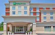 Bangunan 7 Holiday Inn & Suites WILLIAMSBURG-HISTORIC GATEWAY, an IHG Hotel