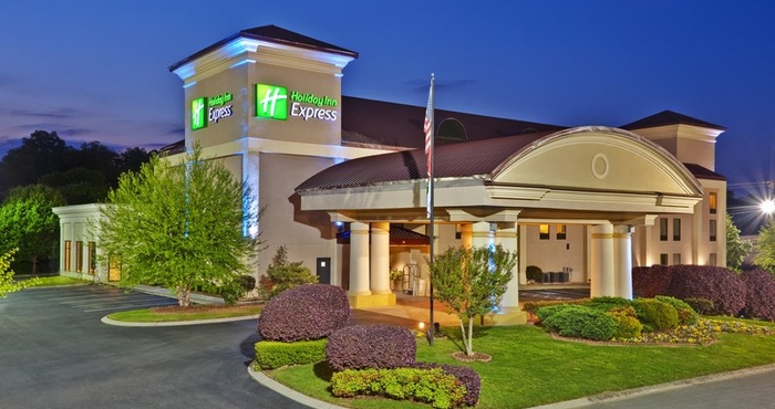 Exterior Holiday Inn Express RINGGOLD (CHATTANOOGA AREA), an IHG Hotel