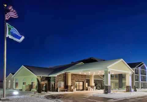 Exterior Holiday Inn Express & Suites BEATRICE, an IHG Hotel