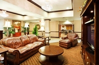 Lobby Holiday Inn Express CARROLLTON, an IHG Hotel