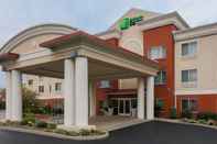 ภายนอกอาคาร Holiday Inn Express ROCHESTER NE - IRONDEQUOIT, an IHG Hotel