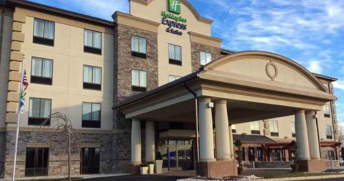 Exterior Holiday Inn Express & Suites BUTLER, an IHG Hotel