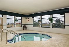 Swimming Pool 4 Holiday Inn Express & Suites FORT ATKINSON by IHG, an IHG Hotel