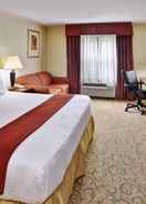 BEDROOM Holiday Inn Express BREAUX BRIDGE/HENDERSON, an IHG Hotel