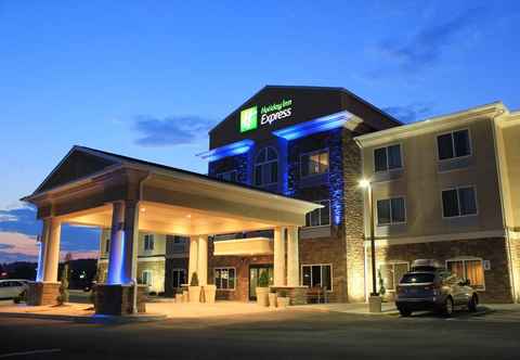 Exterior Holiday Inn Express & Suites BELLE VERNON, an IHG Hotel