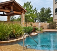 Swimming Pool 7 Holiday Inn Express SALADO-BELTON, an IHG Hotel