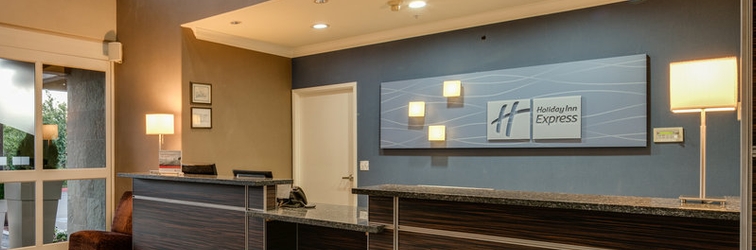 Lobby Holiday Inn Express & Suites SANTA CLARA, an IHG Hotel