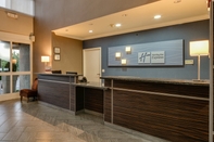 Lobby Holiday Inn Express & Suites SANTA CLARA, an IHG Hotel