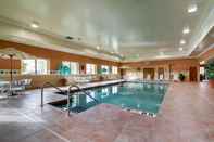 Swimming Pool Holiday Inn Express MILWAUKEE N-BROWN DEER/MEQUON, an IHG Hotel