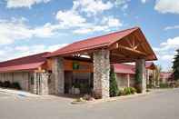 Exterior Holiday Inn CODY-AT BUFFALO BILL VILLAGE, an IHG Hotel