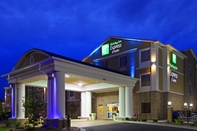 Luar Bangunan Holiday Inn Express BIDDEFORD, an IHG Hotel