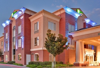 ภายนอกอาคาร 4 Holiday Inn Express & Suites ONTARIO AIRPORT-MILLS MALL, an IHG Hotel