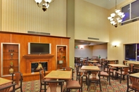 ร้านอาหาร Holiday Inn Express & Suites ONTARIO AIRPORT-MILLS MALL, an IHG Hotel