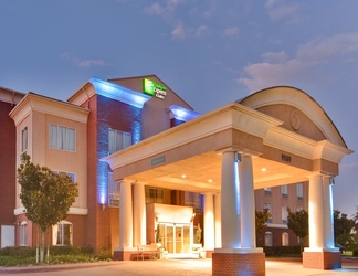 Exterior 2 Holiday Inn Express & Suites ONTARIO AIRPORT-MILLS MALL, an IHG Hotel