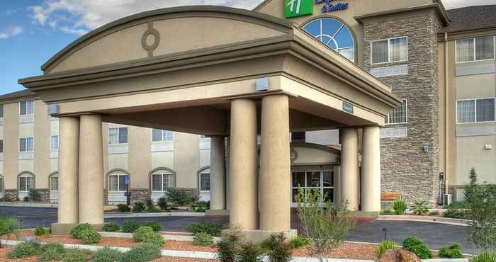 ภายนอกอาคาร Holiday Inn Express & Suites CARLSBAD, an IHG Hotel