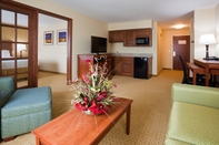 Ruang untuk Umum Holiday Inn Express SHEBOYGAN-KOHLER (I-43), an IHG Hotel