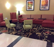 Lobby 4 Holiday Inn Express & Suites FOREST, an IHG Hotel