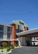 EXTERIOR_BUILDING Holiday Inn Express TOLEDO-OREGON, an IHG Hotel