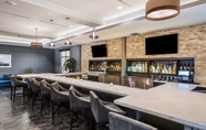 Bar, Cafe and Lounge 7 Holiday Inn & Suites SILICON VALLEY - MILPITAS, an IHG Hotel