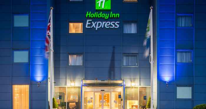 Khác Holiday Inn Express OXFORD - KASSAM STADIUM, an IHG Hotel