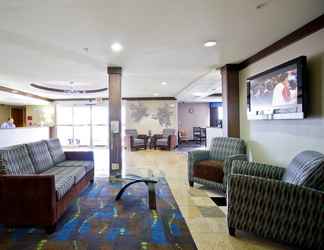 Lobby 2 Holiday Inn Express & Suites BASTROP, an IHG Hotel