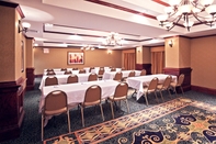 Dewan Majlis Holiday Inn Express & Suites SHAWNEE I-40, an IHG Hotel