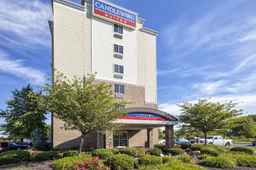 Candlewood Suites INDIANAPOLIS AIRPORT, Rp 3.356.904