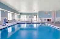 Swimming Pool Holiday Inn Express & Suites CHICKASHA, an IHG Hotel