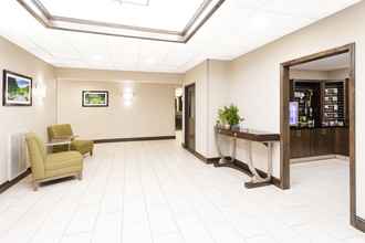 Sảnh chờ 4 Holiday Inn Express PRINCETON/I-77, an IHG Hotel