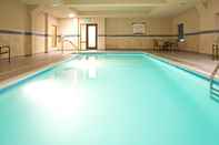 Swimming Pool Staybridge Suites QUANTICO-STAFFORD, an IHG Hotel