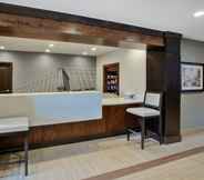 Lobby 5 Staybridge Suites BENTON HARBOR - ST. JOSEPH, an IHG Hotel