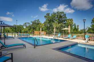 Swimming Pool 4 Candlewood Suites COLLEGE STATION AT UNIVERSITY