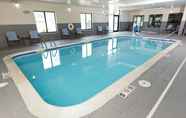 Swimming Pool 4 Holiday Inn Express & Suites OMAHA SOUTH - RALSTON ARENA, an IHG Hotel