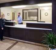 Sảnh chờ 4 Candlewood Suites BEMIDJI