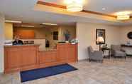 Lobi 2 Candlewood Suites WILLISTON