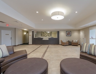 Lobby 2 Candlewood Suites MISHAWAKA