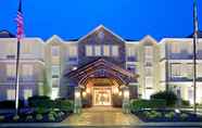 ภายนอกอาคาร 5 Staybridge Suites CRANBURY-SOUTH BRUNSWICK, an IHG Hotel