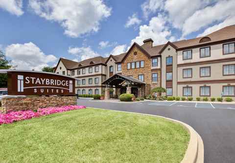 Exterior Staybridge Suites LOUISVILLE-EAST, an IHG Hotel