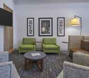 Common Space 2 Holiday Inn Express EUGENE - SPRINGFIELD, an IHG Hotel
